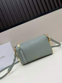 Picture of Marc Jacobs Handbags _SKUfw238076120fw